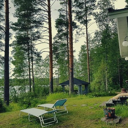 ホテル Taulun Kartano Kankainen エクステリア 写真